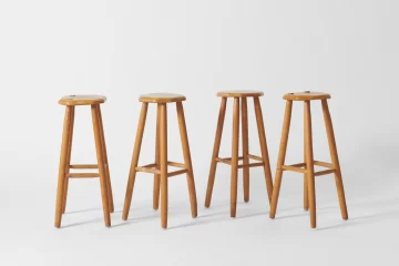 Bar Chairs Manufacturer